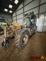Chariot télescopique agricole Cat TH 62