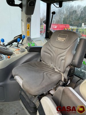 Tracteur agricole Deutz-Fahr 6120