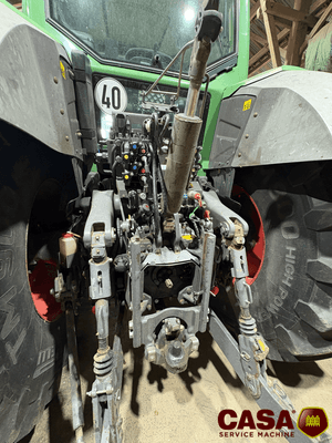 Tracteur agricole Fendt 826 profi +