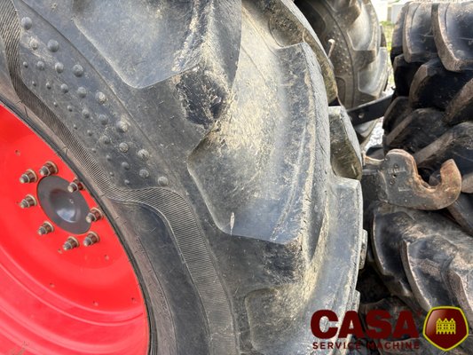 Tracteur agricole Claas Arion 640 Cebis
