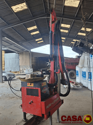 Broyeur, épareuse - autre Kuhn Agri longer T 4734 m 
