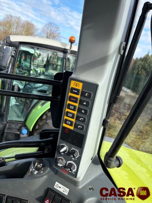 Tracteur agricole Claas arion 650 cebis 