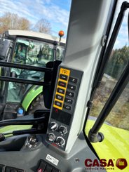 Tracteur agricole Claas arion 650 cebis 