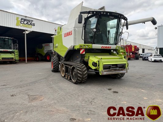 Moissonneuse batteuse Claas Lexion 670 TT