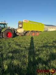 Autochargeuse Claas CARGOS 9500