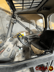 Chariot télescopique agricole Caterpillar TH 407 