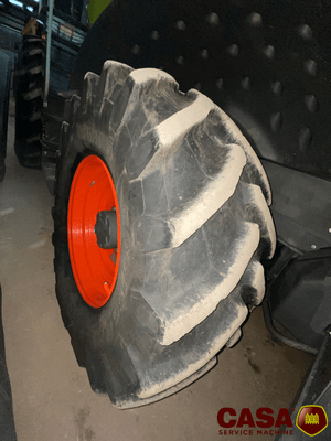 Ensileuse automotrice Claas Jaguar 960 avec Orbis 600SD