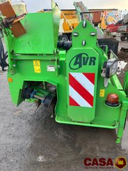 Arracheuse de pommes de terre AVR PUMA 4 