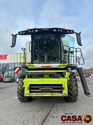 Moissonneuse batteuse Claas Trion 640