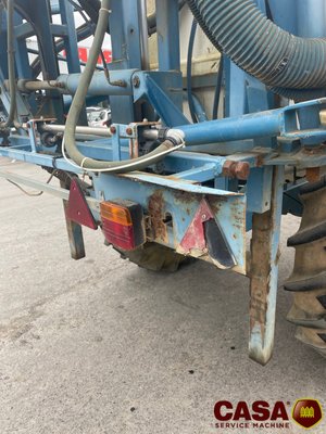 Pulvérisateur traîné Evrard TM 3300