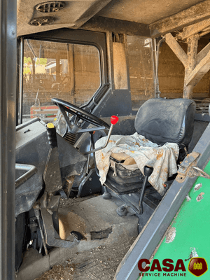 Tracteur agricole John Deere 3400