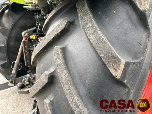 Tracteur agricole Claas Axion 830 Cmatic 