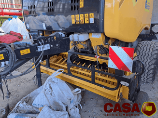 Presse à balles rondes New Holland Roll bett 180 