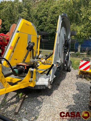 Broyeur à axe horizontal BEDNAR Mulcher MZ 6000