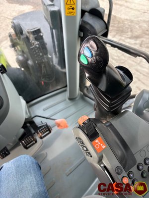 Tracteur agricole Claas Arion 510 cis 