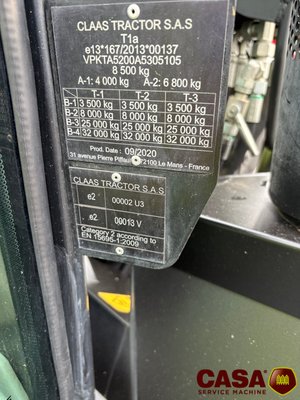 Tracteur agricole Claas Arion 440