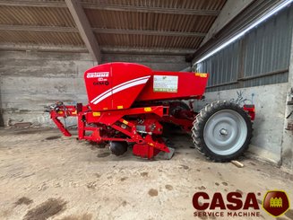 Planteuse de pommes de terre Grimme GB 430