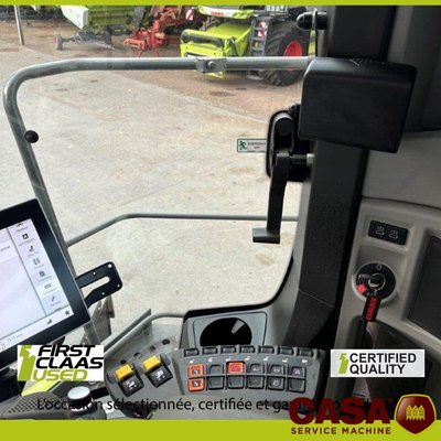 Moissonneuse batteuse Claas Trion 750