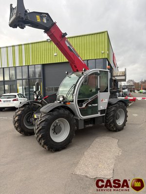 Chariot télescopique agricole MF TH 7038 