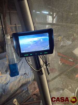 Moissonneuse batteuse Claas Avero 240 