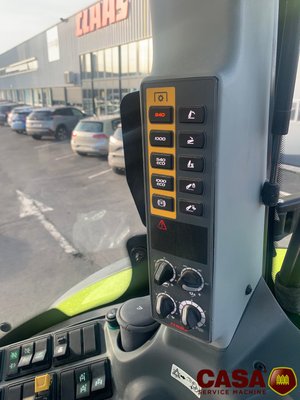 Tracteur agricole Claas ARION 650 CIS