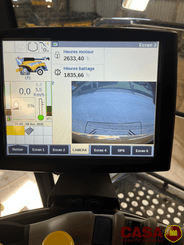 Moissonneuse batteuse New Holland CR 9.90 Révélation 
