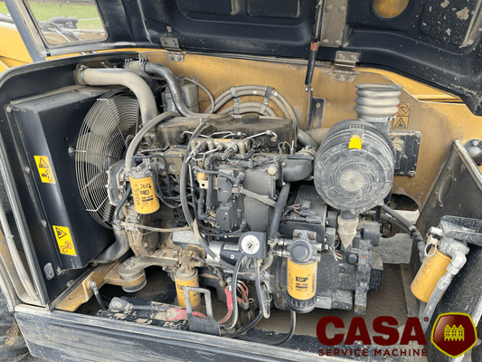 Chariot télescopique agricole Caterpillar TH 407 