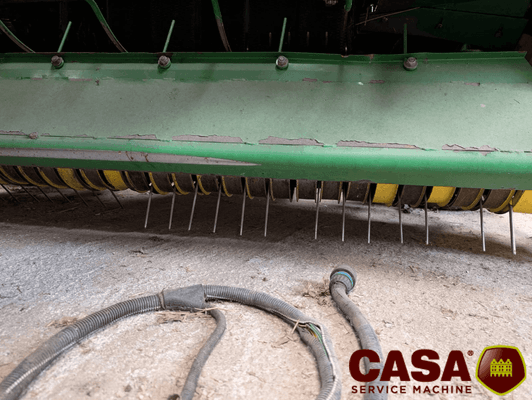 Presse à balles rondes John Deere 582