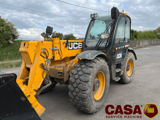 Chariot télescopique agricole JCB 560-80 Agri pro