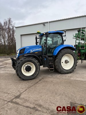 Tracteur agricole New Holland T 7.210 AC 