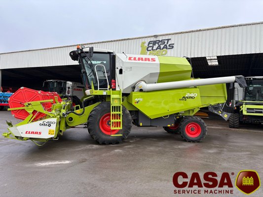 Moissonneuse batteuse Claas Avero 240 