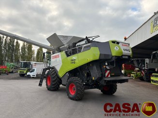 Moissonneuse batteuse Claas Trion 750