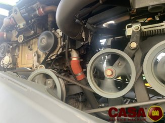 Ensileuse automotrice Claas Jaguar 950 orbis 600 