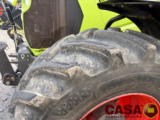 Tracteur agricole Claas Arion 640 Cebis