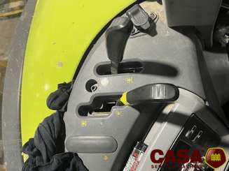Tracteur agricole Claas Axion 820 cmatic 