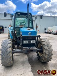 Tracteur agricole New Holland 6640