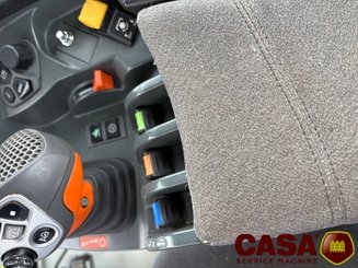 Tracteur agricole Claas axion 810 cebis 