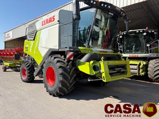 Moissonneuse batteuse - Trion 750