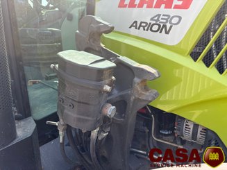 Tracteur agricole Claas Arion 430 cis 