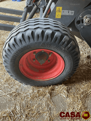 Presse à balles rondes Claas variant 380 RF 