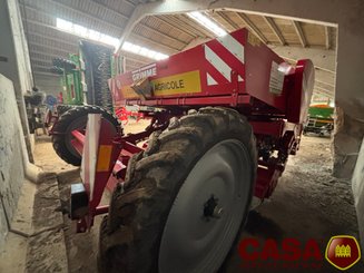 Planteuse de pommes de terre Grimme GB 430