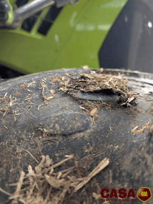 Tracteur agricole Claas Arion 530 avec chargeur 