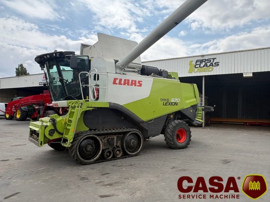 Moissonneuse batteuse - Lexion 670 TT