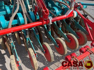 Semoir pour semis simplifié Sky maxi drill