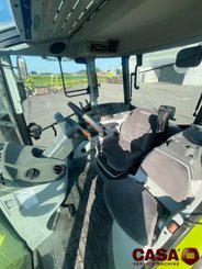 Tracteur agricole Claas Arion 430 cis 