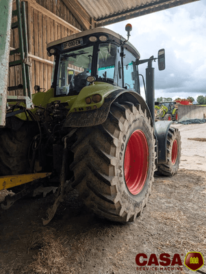 Tracteur agricole Claas axion 820 cis 