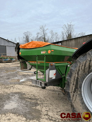 Distributeur d'engrais Amazone ZAM 3000