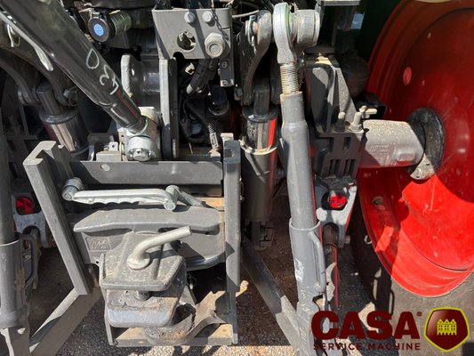 Tracteur agricole Claas Arion 430 cis 