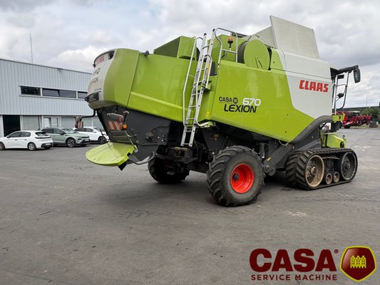 Moissonneuse batteuse Claas Lexion 670 TT