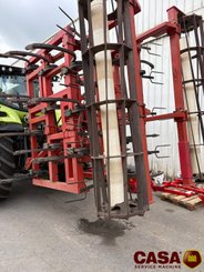 Déchaumeur à dents Gregoire Besson DFR 600